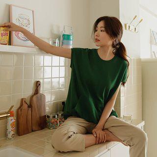 Cap-sleeve Kangaroo-pocket T-shirt