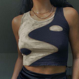 Distressed Tai Chi Pattern Tank Top