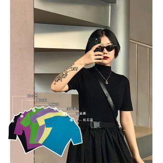 Plain Mock Turtleneck Short-sleeve T-shirt