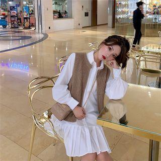 Striped Sleeveless Knit Jacket / Plain Pleated Long-sleeve Dress