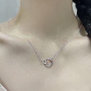 Lettering Interlocking Hoop Necklace 1 Pc - Silver - One Size