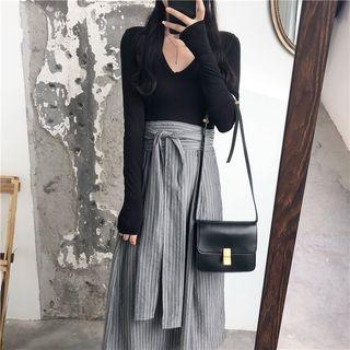 Striped High-waist Skirt / Plain Slim-fit Long-sleeve T-shirt