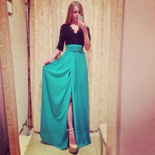 Elbow-sleeve Slit-front Panel Sheath Dress
