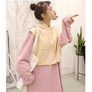 Set: Long-sleeve Midi T-shirt Dress + Sleeveless Hoodie