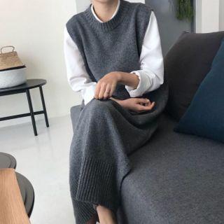 Sleeveless Midi Shift Knit Dress