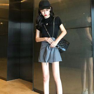 Set: Short-sleeve T-shirt + Mini A-line Skorts