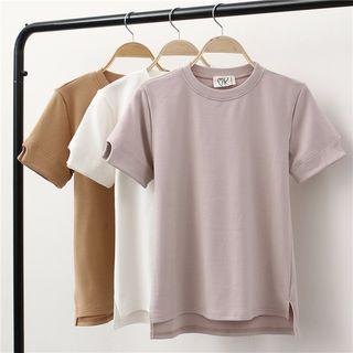 Short Sleeve Slit-side T-shirt