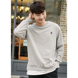 Embroidered Dip-back Pullover