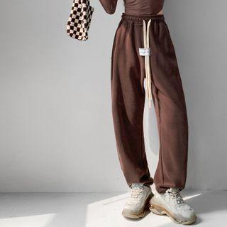 Details Loose-fit Sweatpants