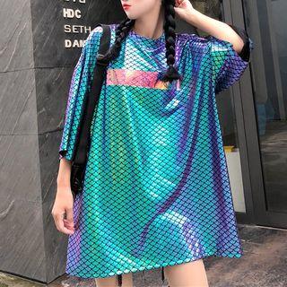 3/4-sleeve Hologram Oversized Top
