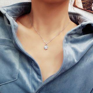 925 Sterling Silver Flower Pendant Necklace As Shown In Figure - One Size