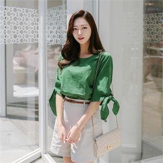 Round-neck Beribboned-sleeve Linen Blend Top