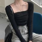 Long-sleeve Square-neck Cropped Knit Top