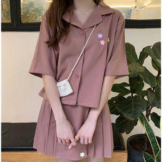 Flower Elbow-sleeve Shirt / Pleat Mini Skirt