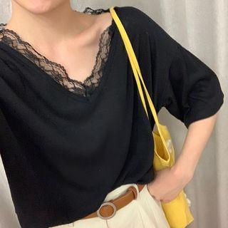 Lace-trim V-neck Elbow-sleeve Top