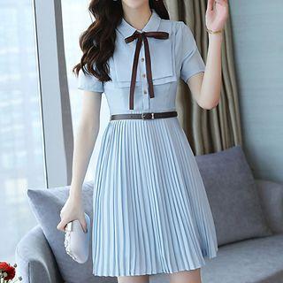 Short-sleeve Accordion Pleat A-line Dress