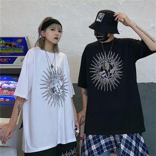 Hand Print Elbow-sleeve T-shirt