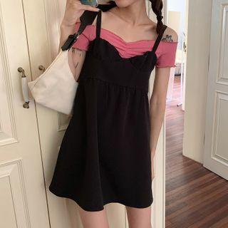 Off-shoulder Short-sleeve T-shirt / Mini Pinafore Dress
