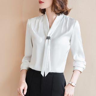 Tie-neck Blouse / Wide-leg Dress Pants / Pencil Skirt / Set