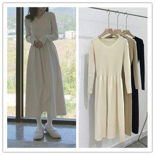 V-neck Ribbed Midi A-line Knit Dress