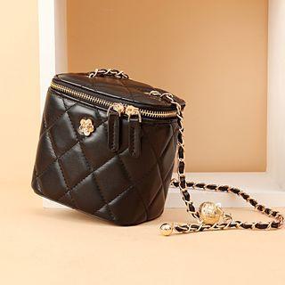 Quilted Floral Crossbody Bag