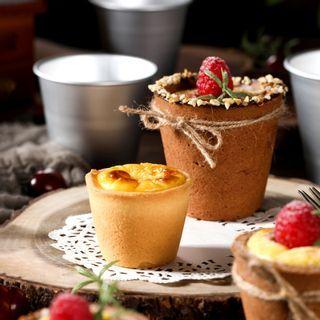 Metal Bakery Mold / Silicone Brush / Set