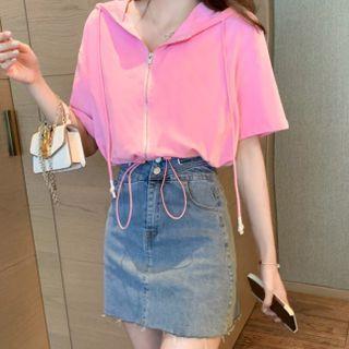 Short-sleeve Zip Up Hoodie / Denim Mini A-line Skirt