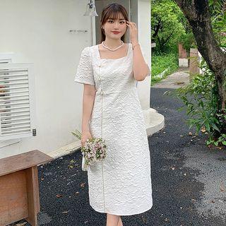 Short-sleeve Square-neck Qipao Dress