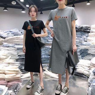 Heart Print Short-sleeve Midi T-shirt Dress