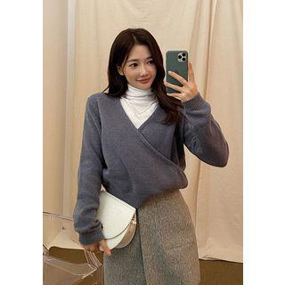 Achromatic Color Wrap Sweater