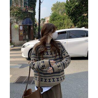 Pattern Sweater / A-line Skirt / Shirt