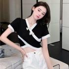 Short-sleeve Faux Pearl Bow Cropped Knit Top