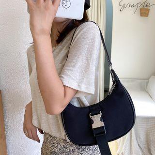 Chain Snap Buckle Crossbody Bag