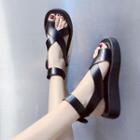 Platform Toe-ring Sandals