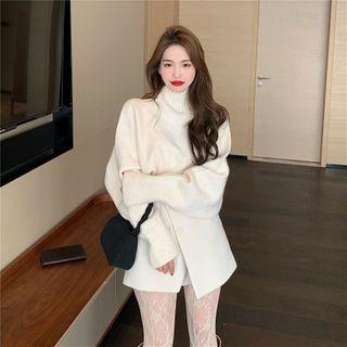 Turtleneck Sweater / Skort
