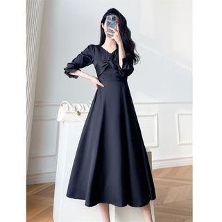 Long-sleeve Twisted A-line Midi Dress