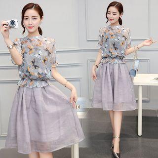 Set: Short-sleeve Floral Top + Midi Skirt