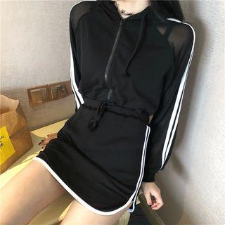 Striped Hooded Light Jacket / Contrast Trim Skirt