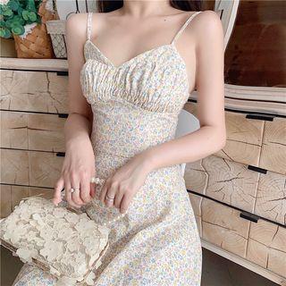 Plain Light Cardigan / Floral Slim-fit Sleeveless Dress