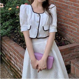Square-neck Short-sleeve Top / High-waist Semi Skirt