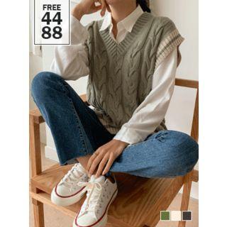 V-neck Piped Cable-knit Vest