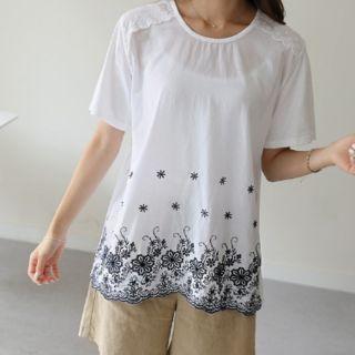 Round-neck Embroidered Top Ivory - One Size