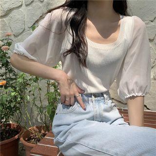 U-neck Lantern-sleeve Panel Knit Top