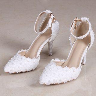 Faux Pearl Lace Pointy Pumps