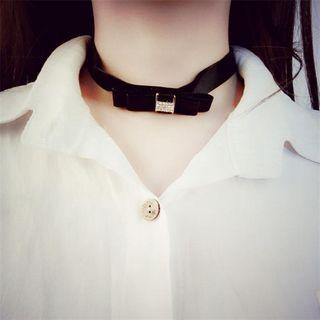 Bow Choker