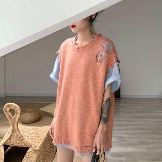 Loose-fit Short-sleeve T-shirt / Distressed Knit Vest