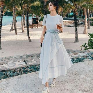 Short Sleeve Belted Midi Dress