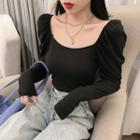 Square-neck Balloon-sleeve T-shirt