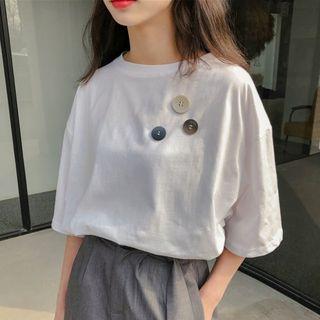 Button Accent Short-sleeve T-shirt