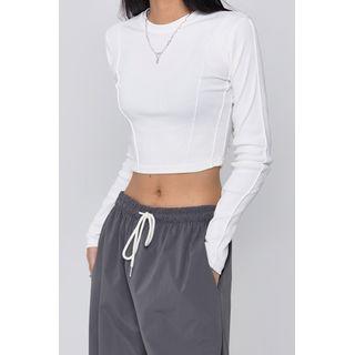 Pintuck Slim-fit Cropped T-shirt